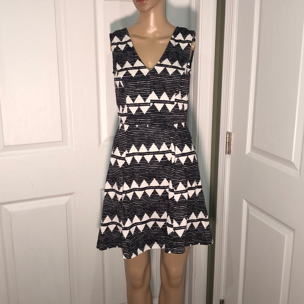 H&M Black & White Dress. NWT. S